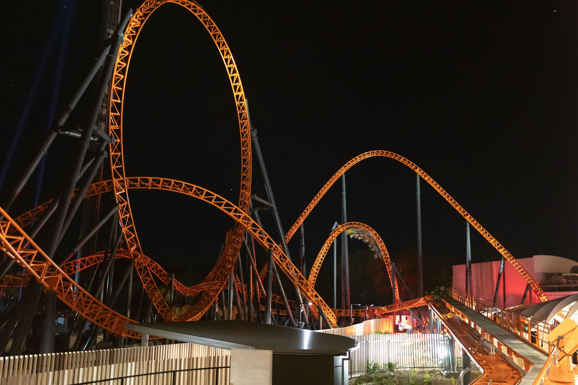 Rides at night